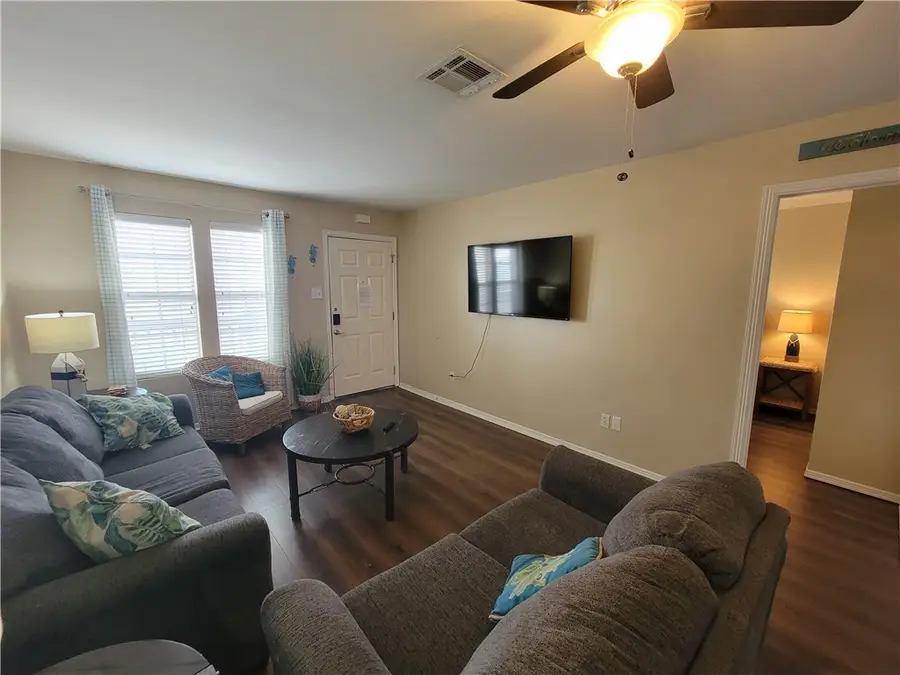 15438 Seamount Cay Court #103, Corpus Christi, TX 78418 - Image #3