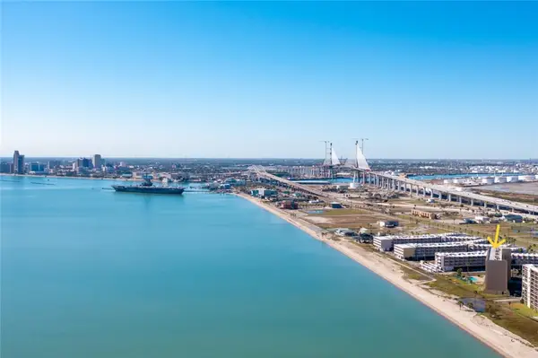 4000 Surfside Boulevard #206, Corpus Christi, TX 78402