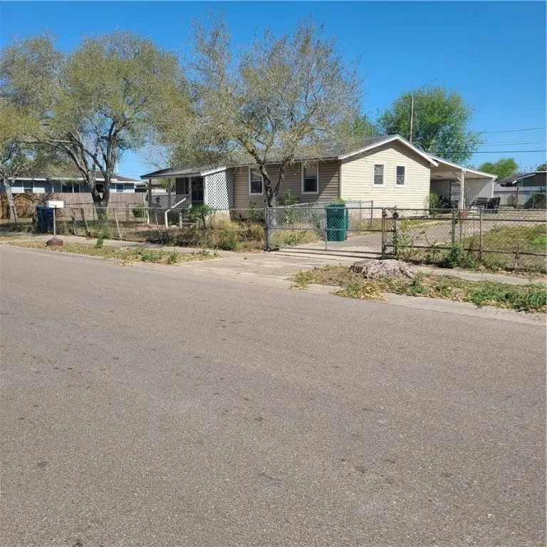 1418 Gavilan Street, Corpus Christi, TX 78417 - Image #2