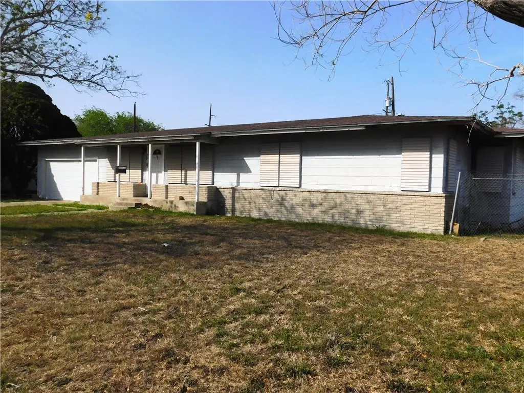 3318 Mahan Drive, Corpus Christi, TX 78415 - Image #1