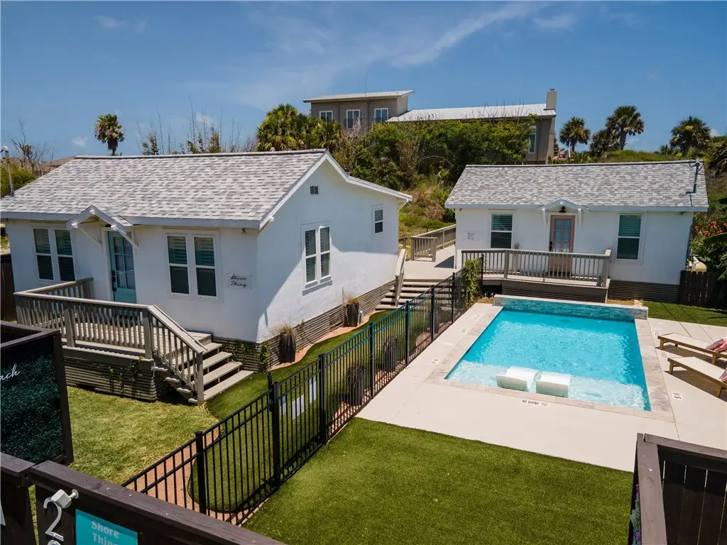 227 S 11th Street, Port Aransas, TX 78373 - Image #1