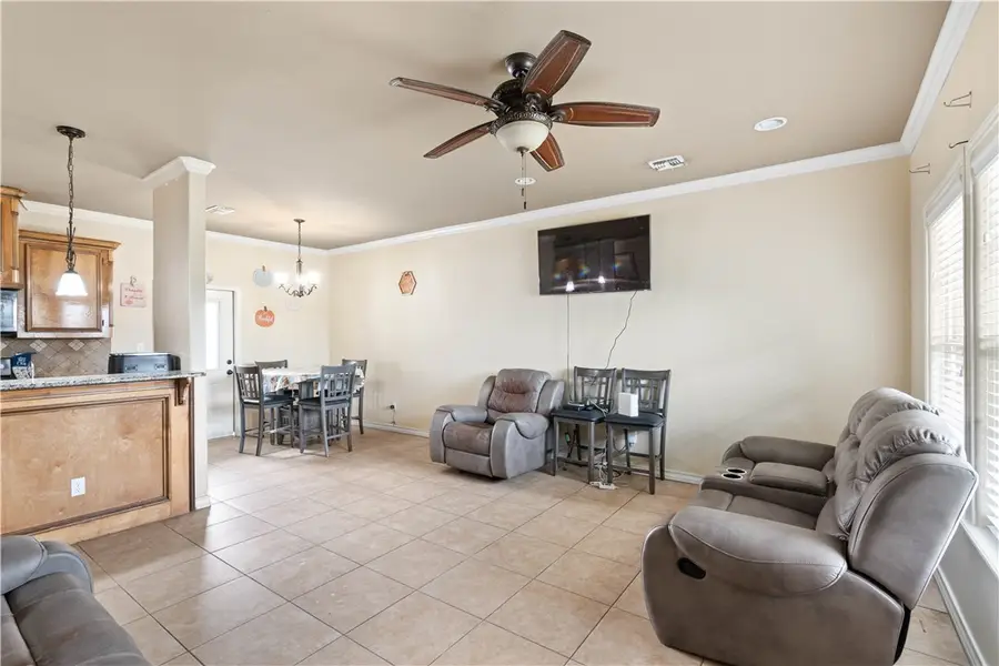 1513 Bay Moon Court, Corpus Christi, TX 78417 - Image #3