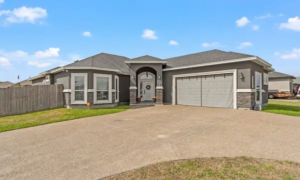 9501 Royal Oak Drive, Corpus Christi, TX 78410