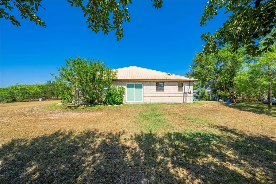 8579 County Road 1839, Sinton, TX 78387 - Image #3