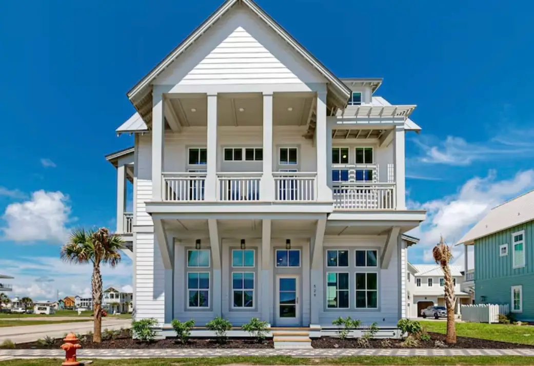 529 Sunrise Avenue, Port Aransas, TX 78373 - #1