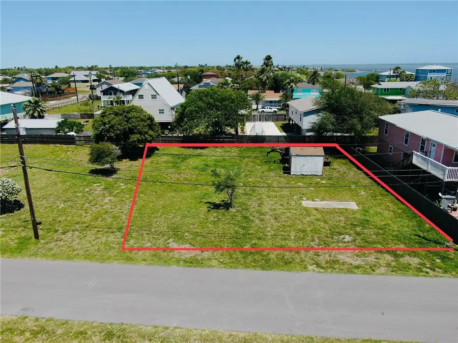 122 Riviera Drive, Corpus Christi, TX 78418 - Image #2