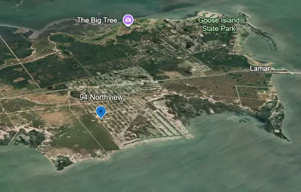 94 Northview Drive, Rockport, TX 78382