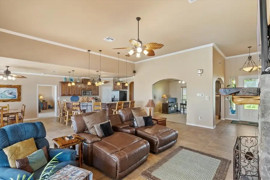 9129 County Road 2226, Taft, TX 78390 - Image #2