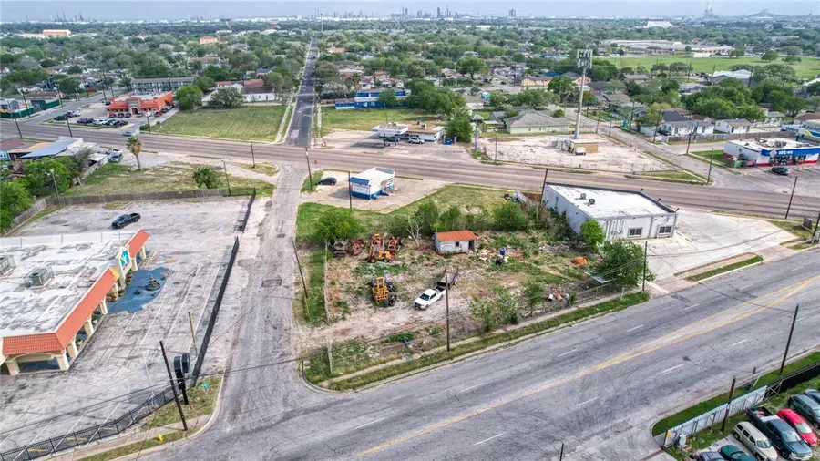 552 Cheyenne Street, Corpus Christi, TX 78405 - Image #3