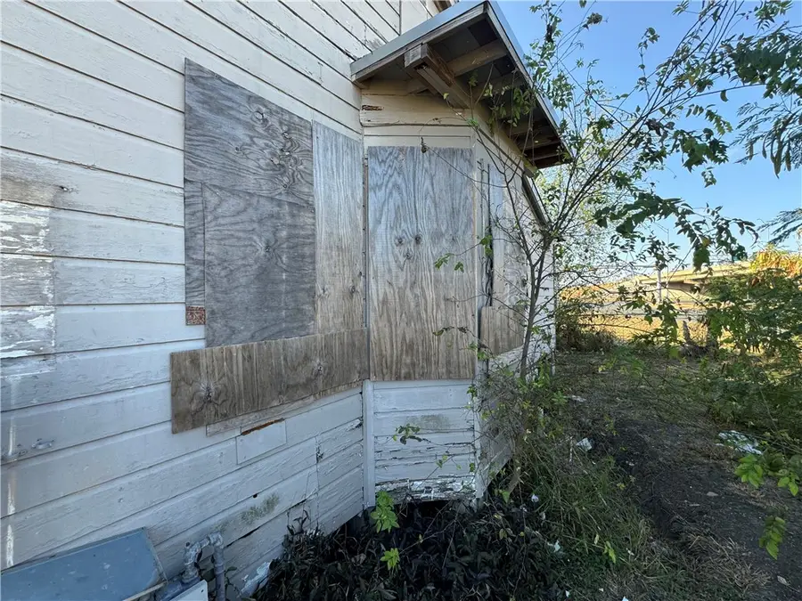 1359 18th Street Street, Corpus Christi, TX 78404 - Image #3