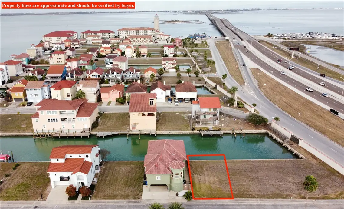 710 Snug Harbor, Corpus Christi, TX 78402 - Image #1