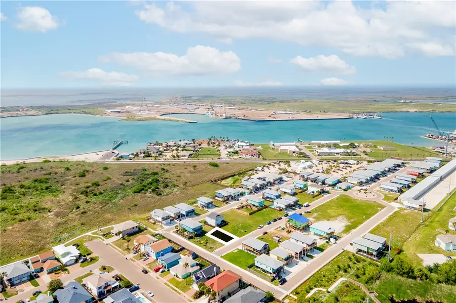 253 Port Arthur Street, Port Aransas, TX 78373 - Image #3