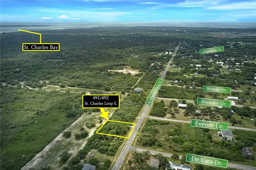 491-492 Saint Charles Loop E, Rockport, TX 78382 - Image #3