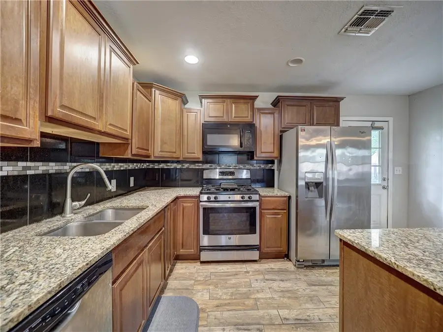 1809 Merriman Avenue, Corpus Christi, TX 78412 - Image #3