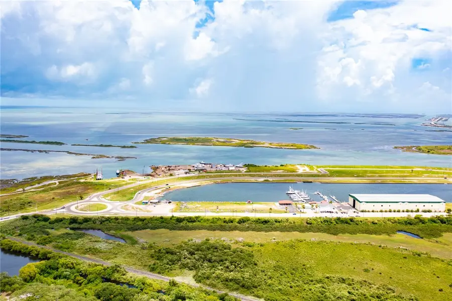 000 Railroad St, Aransas Pass, TX 78336 - Image #2