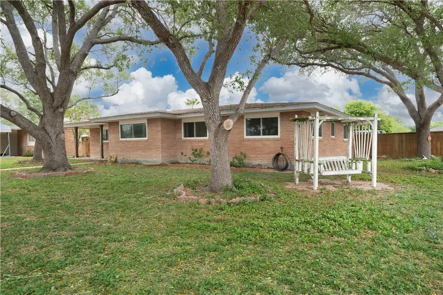 9606 Huntington Drive, Corpus Christi, TX 78410 - Image #3