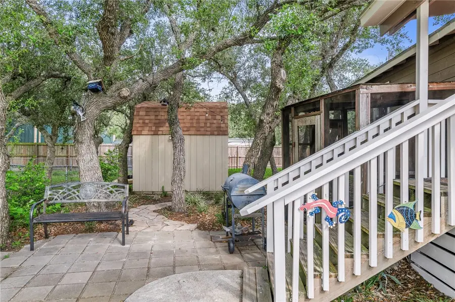 245 Griffith Drive, Rockport, TX 78382 - Image #3