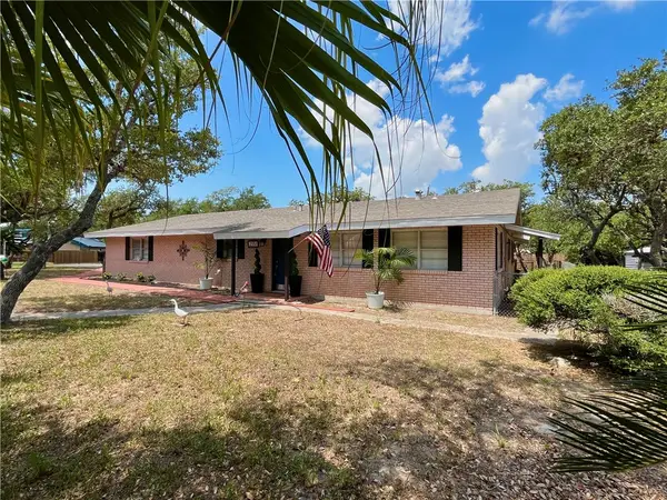 2551 Henrietta Place, Ingleside, TX 78362