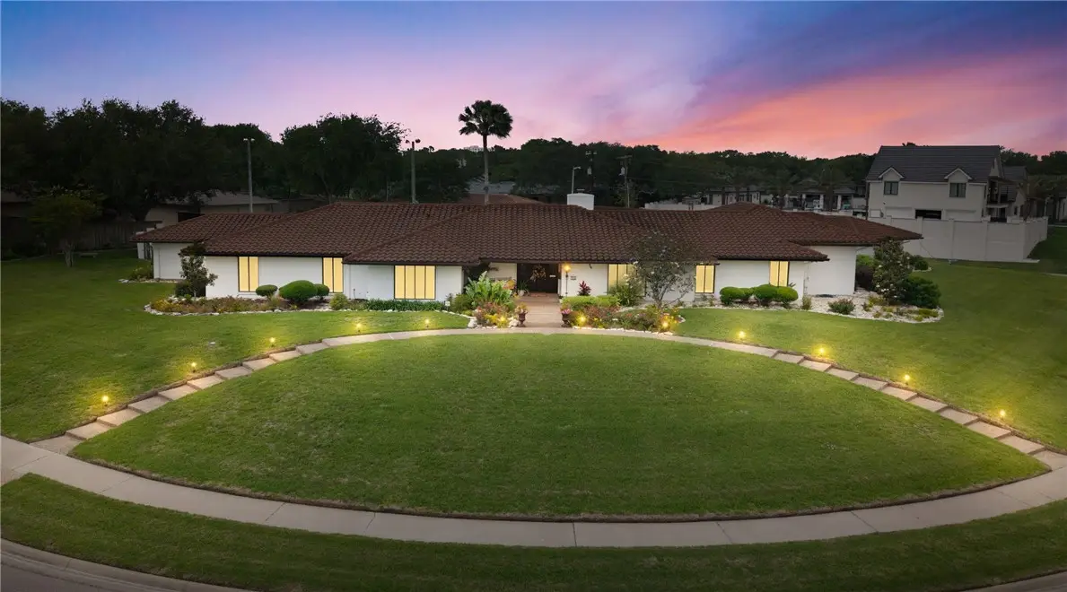 14 Hewit Drive, Corpus Christi, TX 78404 - Image #1