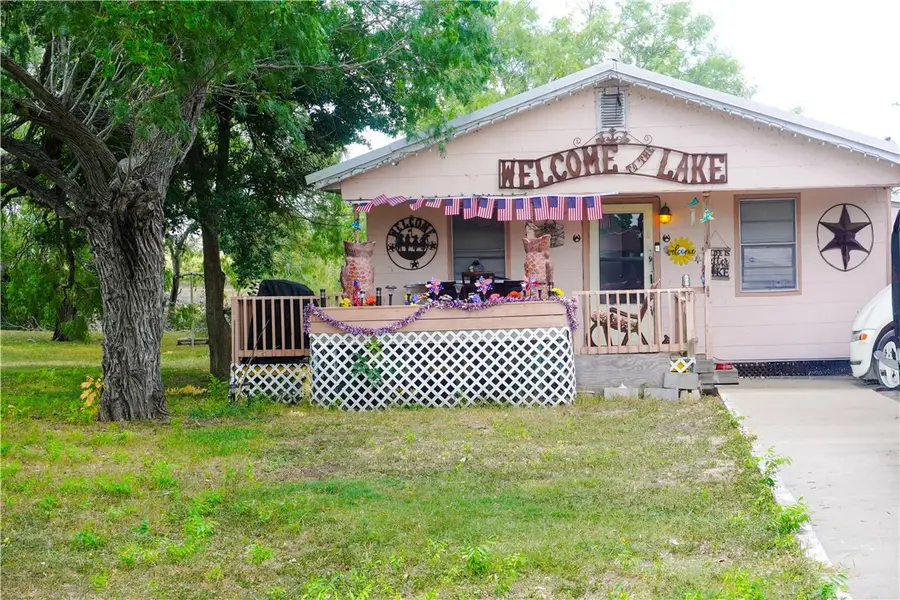 115 Lake Terrace Drive, Lake City, TX 78368 - Image #2