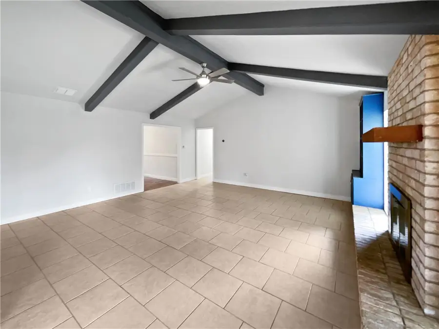 3658 Braeburn Drive, Corpus Christi, TX 78415 - Image #2