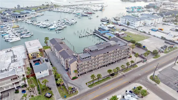 200 W Cotter Avenue #B-3, Port Aransas, TX 78373