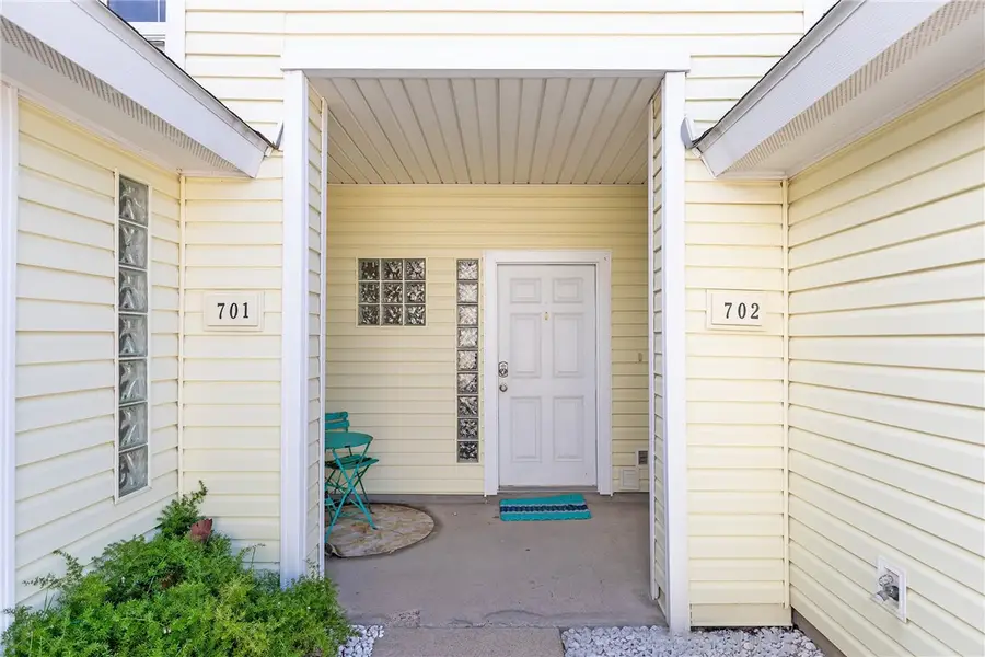 15102 Leeward Drive #702, Corpus Christi, TX 78418 - #2