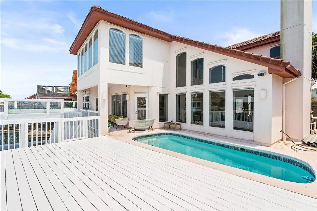 13726 Cayo Gorda Court, Corpus Christi, TX 78418 - Image #1