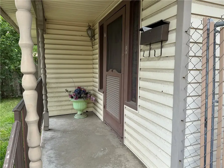 2518 Halsey Street, Corpus Christi, TX 78405 - Image #3