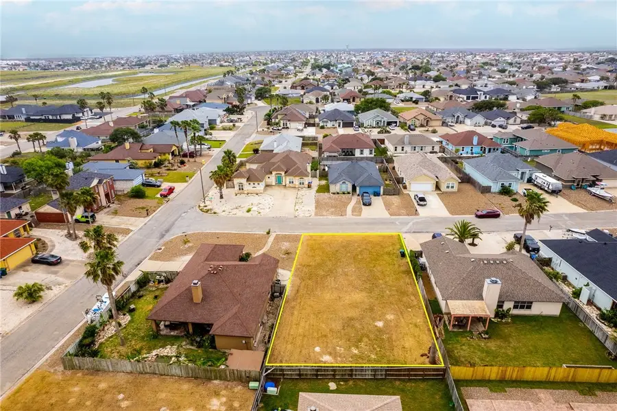 13978 Jibstay Street, Corpus Christi, TX 78418 - Image #2