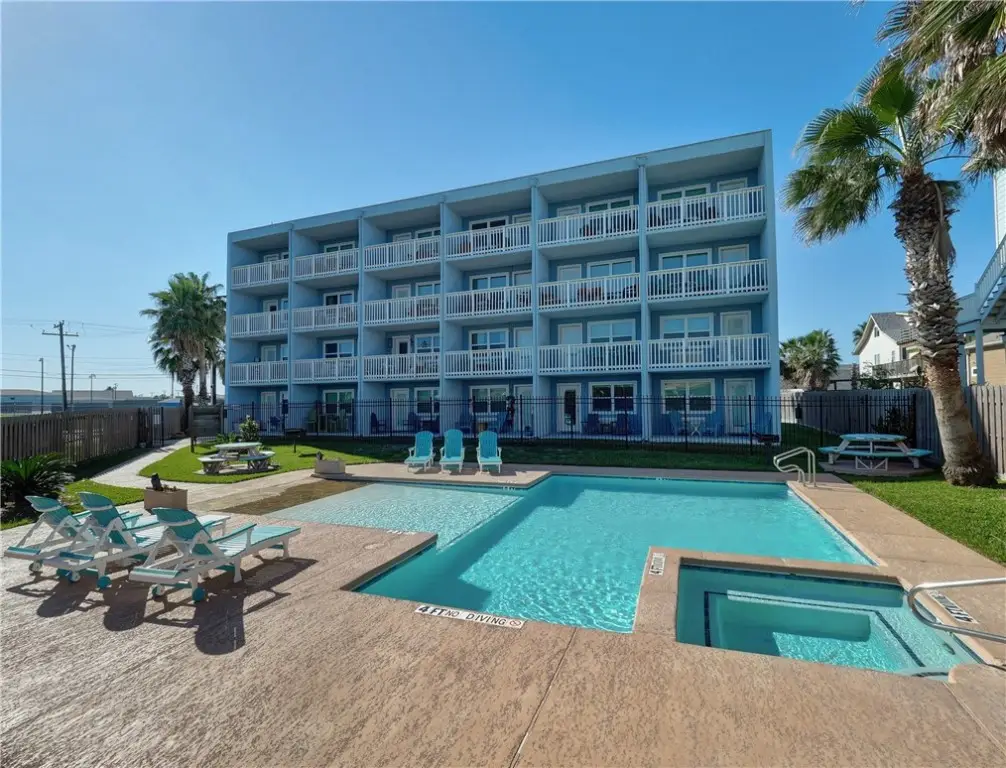 407 Beach Avenue #112, Port Aransas, TX 78373 - Image #1
