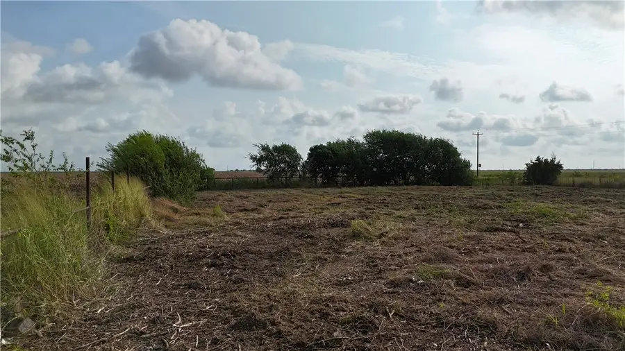 5212 County Road 1258, Taft, TX 78390 - Image #2