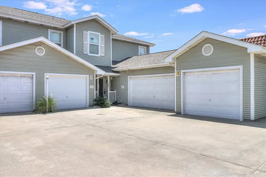14901 Windward Drive #204, Corpus Christi, TX 78418 - Image #2