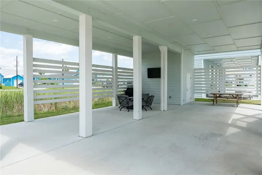 111 Great Chagos, Rockport, TX 78382 - Image #3
