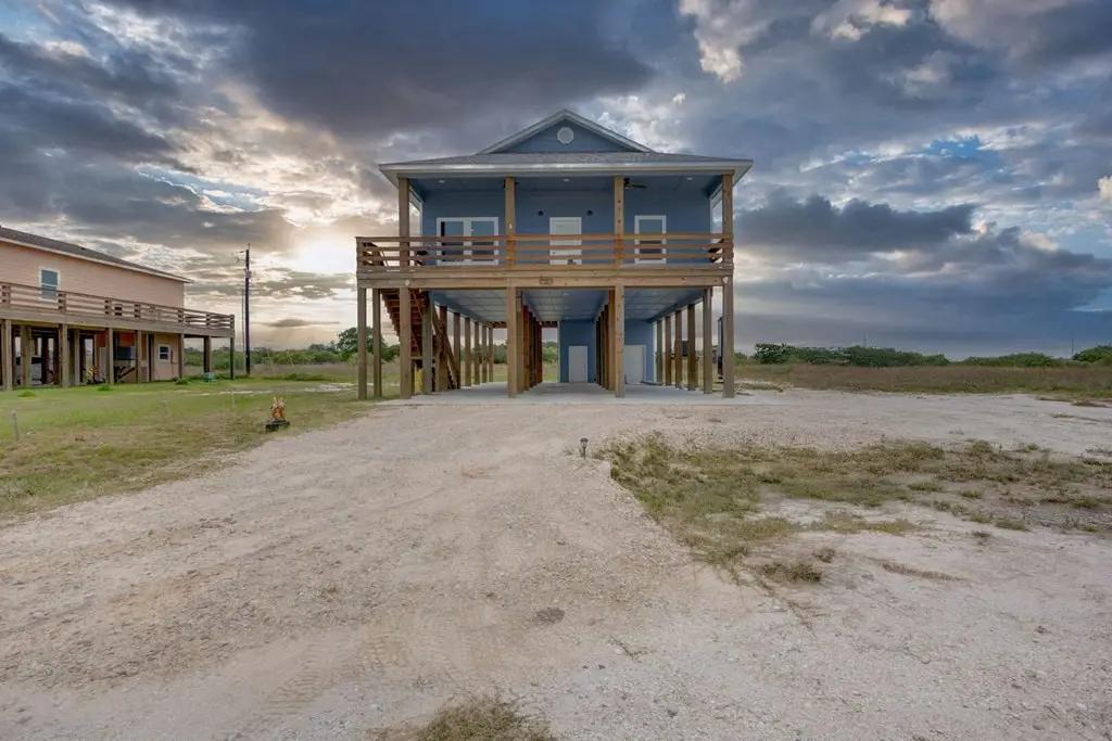 13 & 14 Bayview Loop, Rockport, TX 78382 - Image #1