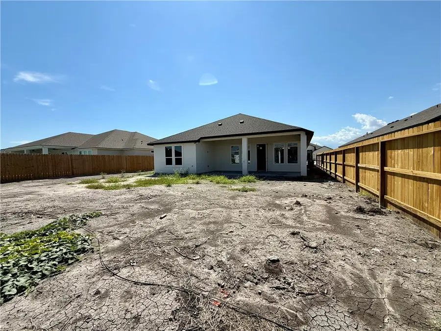 1434 Lois Chesney Street, Corpus Christi, TX 78415 - Image #2