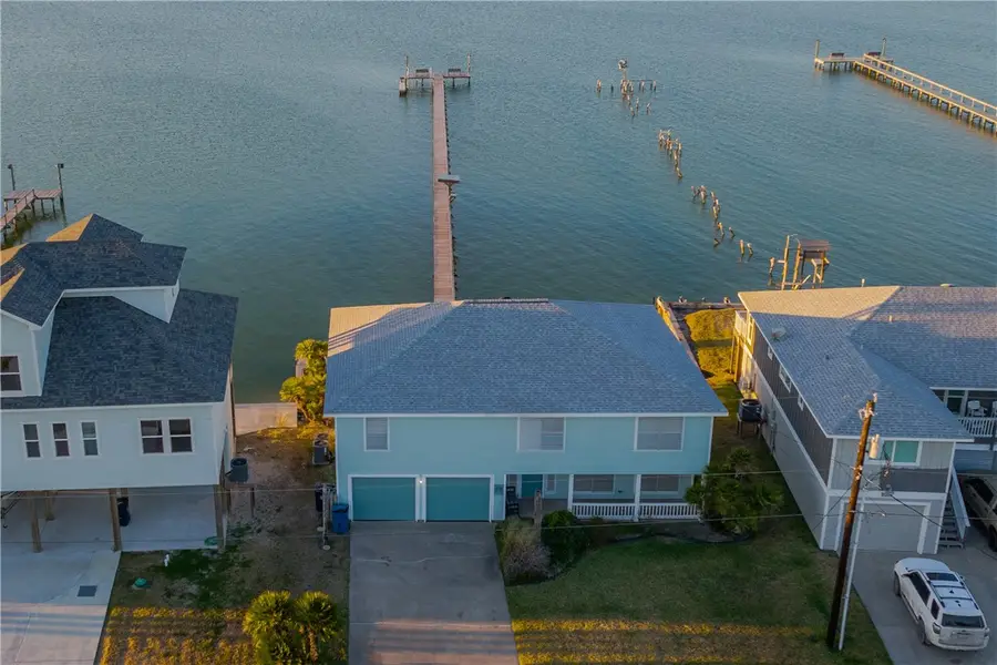 202 Ridge Harbor Drive, Rockport, TX 78382 - Image #3