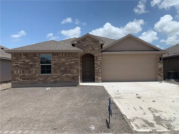 9562 Danish Oak Drive, Corpus Christi, TX 78410