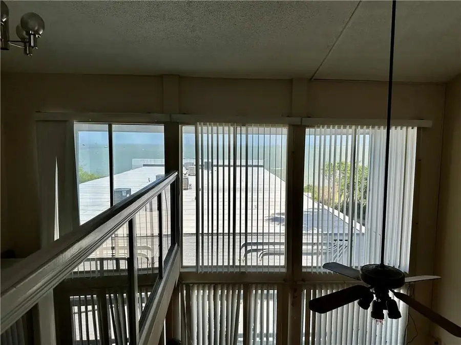 3402 Ocean Drive #8, Corpus Christi, TX 78411 - Image #3