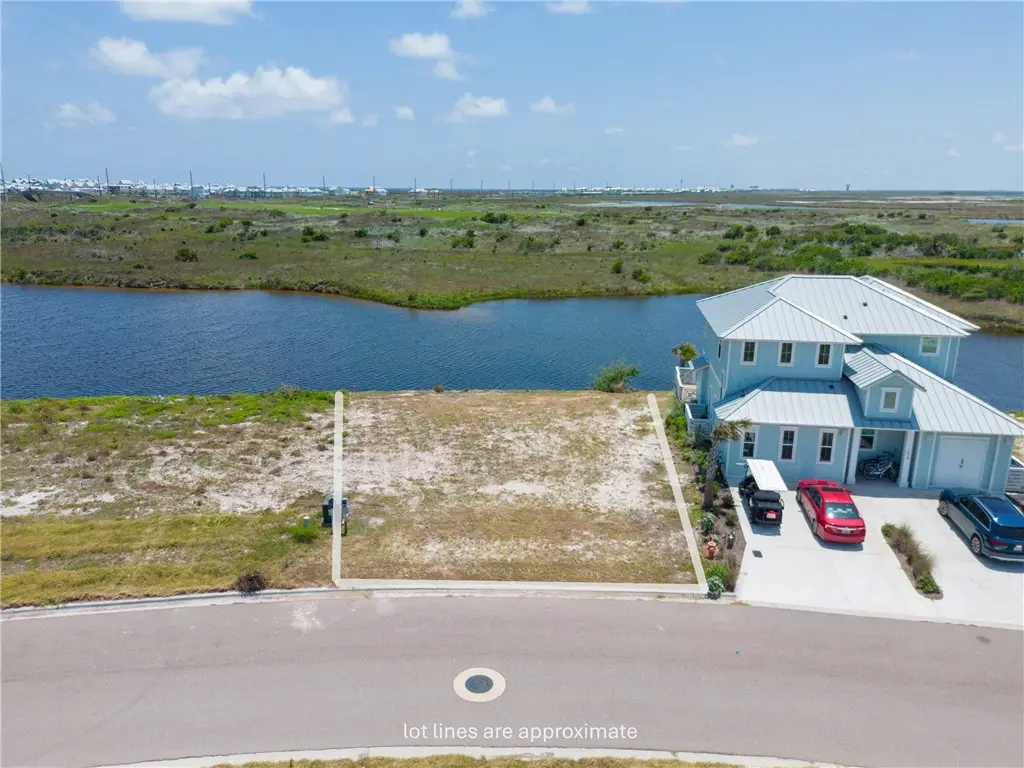 152 Laguna Isles Drive, Port Aransas, TX 78373 - Image #1