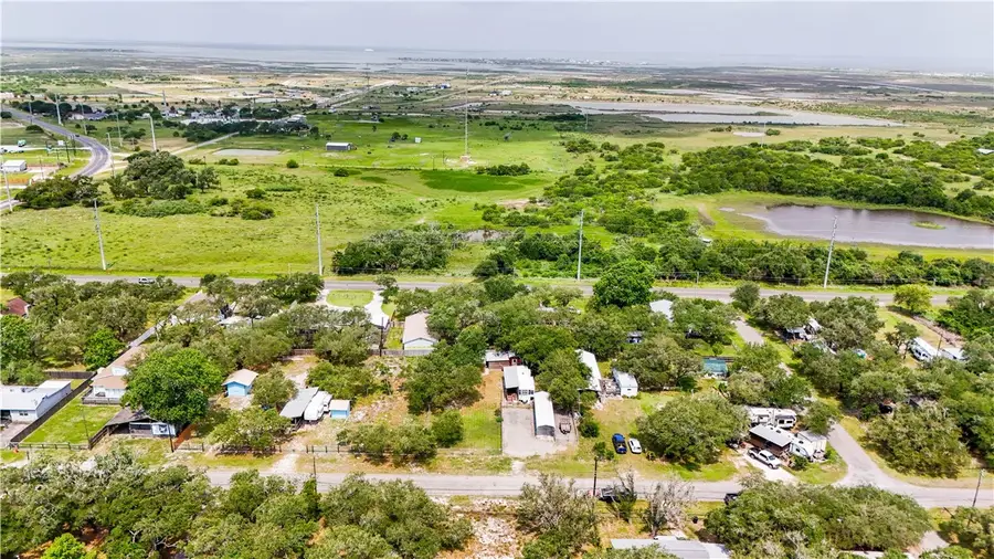 118&119 Donnie Drive, Rockport, TX 78382 - Image #3