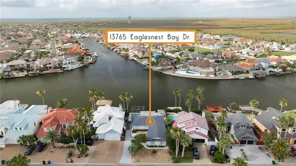 13765 Eaglesnest Bay Drive, Corpus Christi, TX 78418