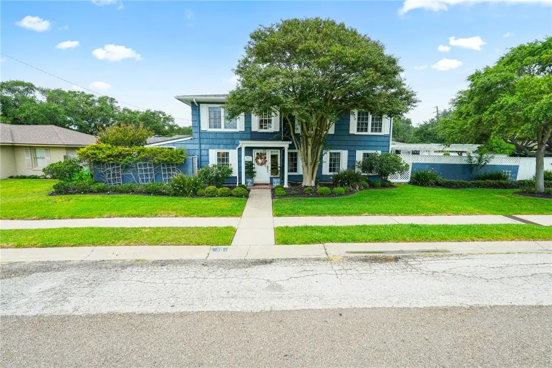 110 Seaview, Corpus Christi, TX 78411 - Image #1