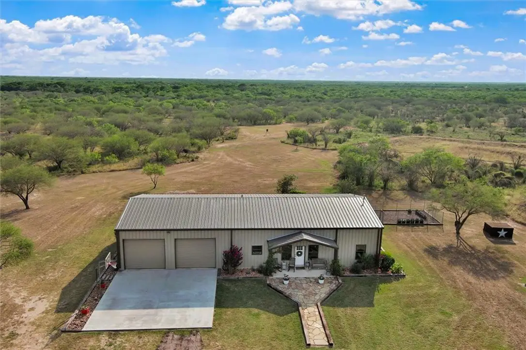 226 Private Rd 3251, Alice, TX 78332 - Image #1