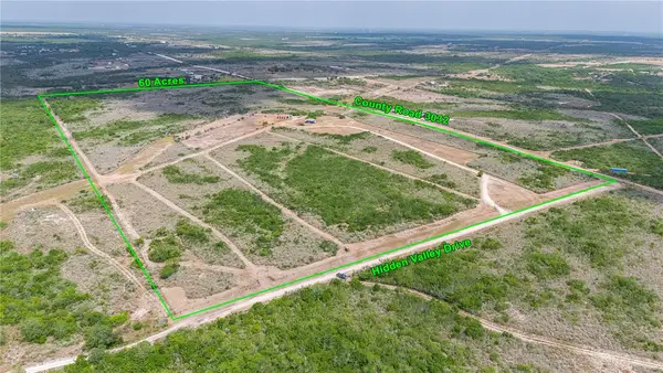 573 Hidden Creek Drive, Orange Grove, TX 78372
