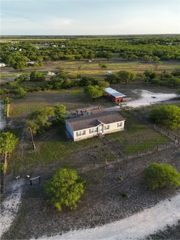 853 S County Road 307, Orange Grove, TX 78372 - Image #1
