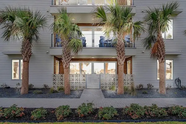 630 Center Square West #106, Port Aransas, TX 78373