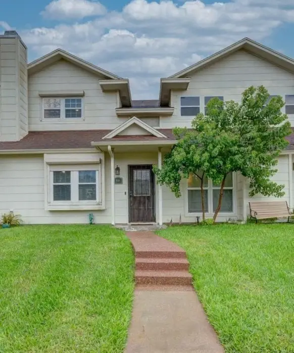 3025 Quail Springs #B9, Corpus Christi, TX 78414 - Image #1