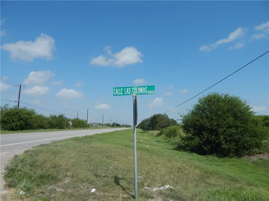 1242 Saratoga Boulevard, Corpus Christi, TX 78417 - Image #2