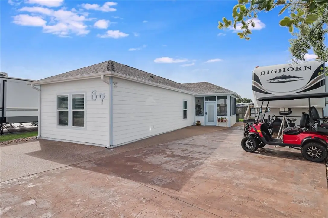67 Augusta Circle, Aransas Pass, TX 78336 - Image #1